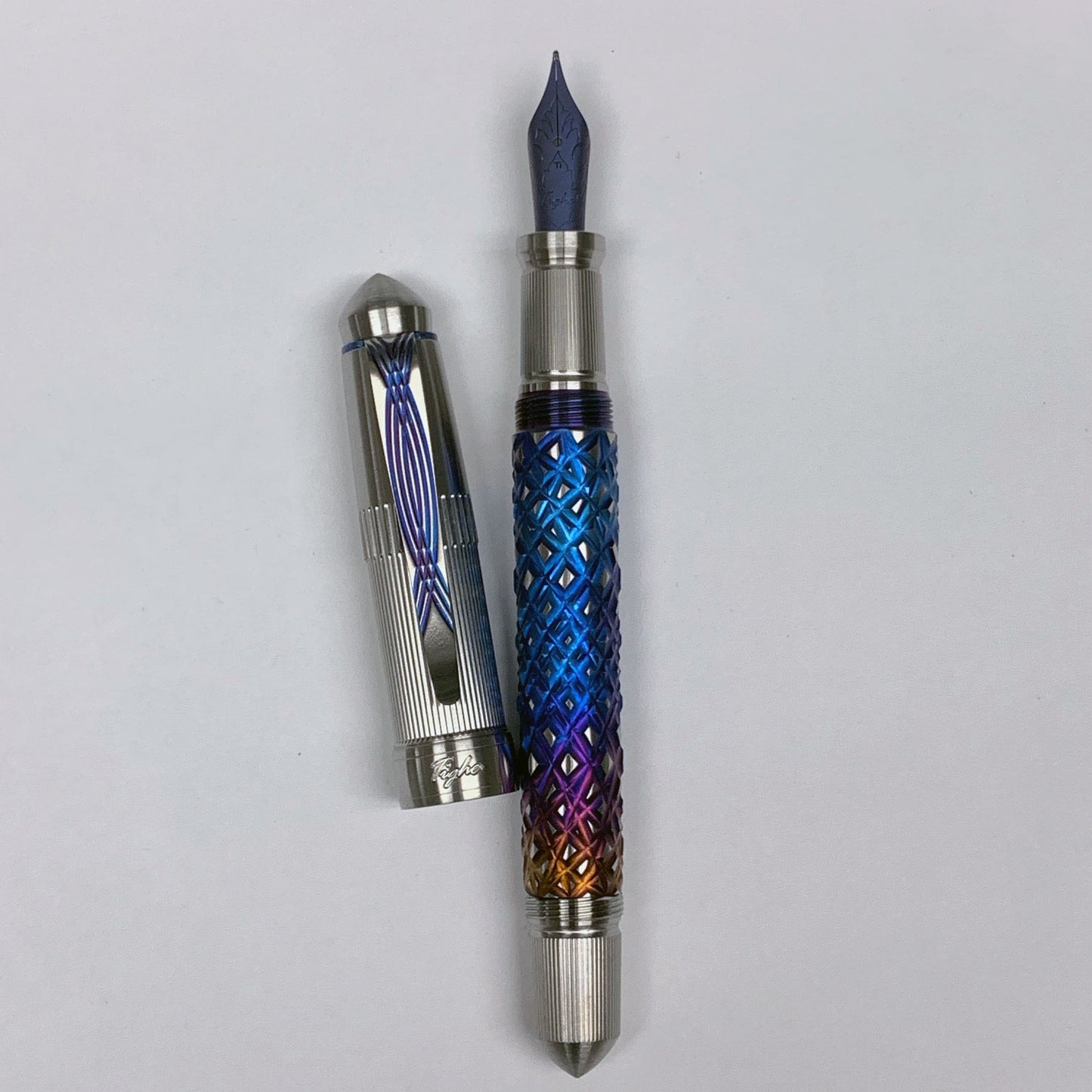 Fountain pen with blue and silver design