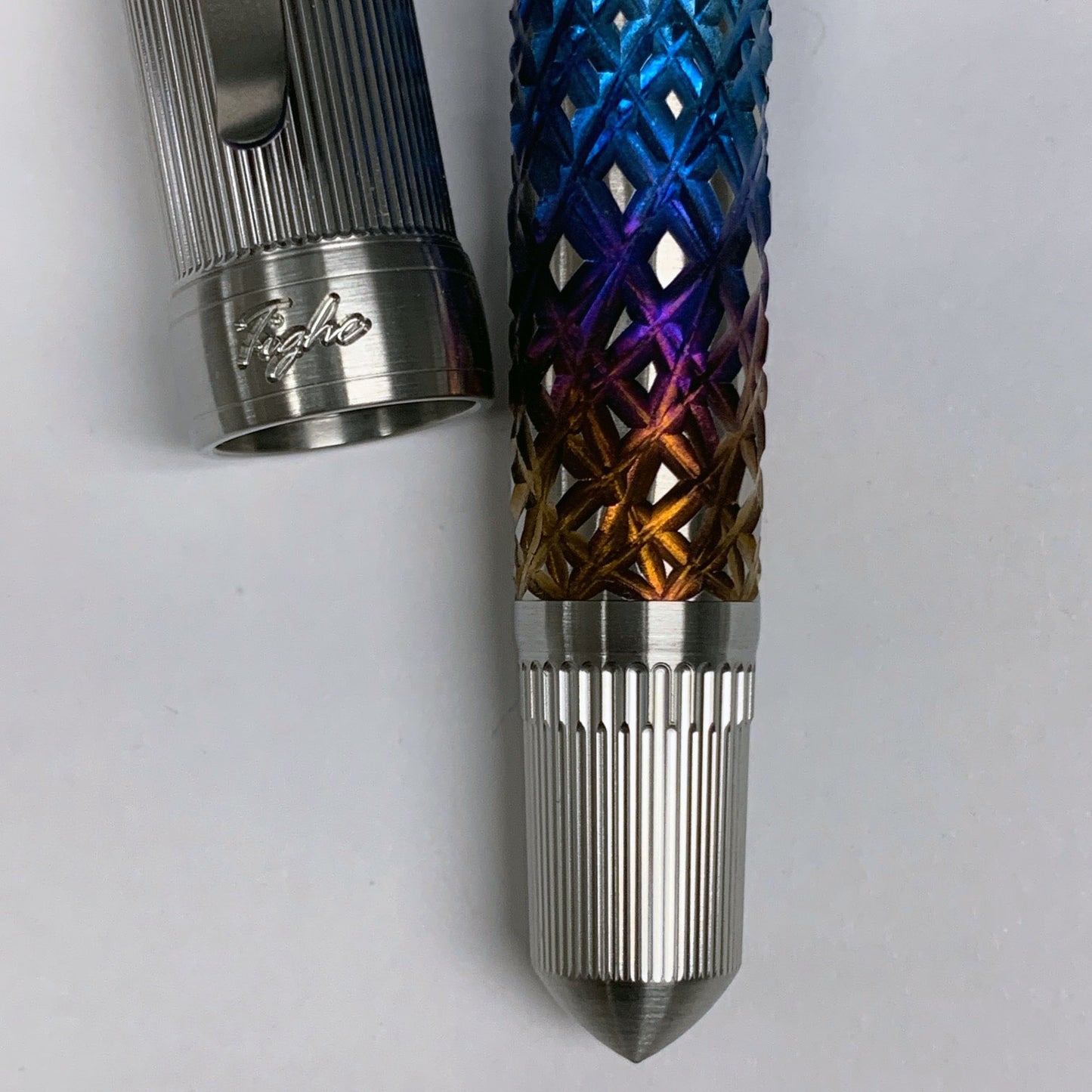 Reticulated Fire Crystal Fountain Pen (Gold nib)